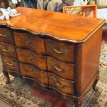 211 7646 CHEST OF DRAWERS